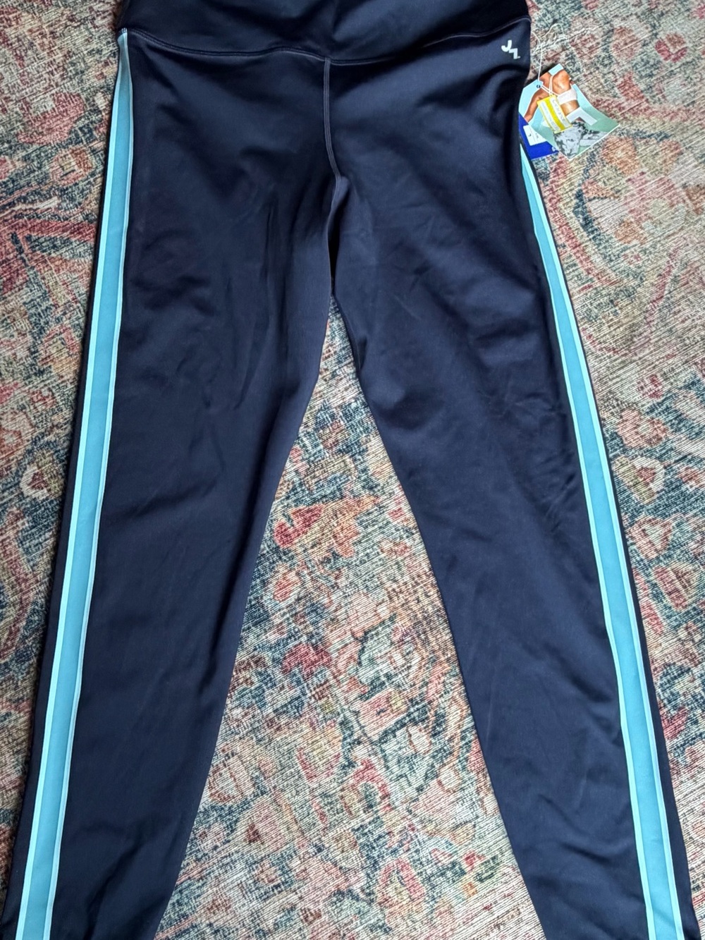 Joy Lab NWT size Large 7/8 High Rise Leggings  Sculpting